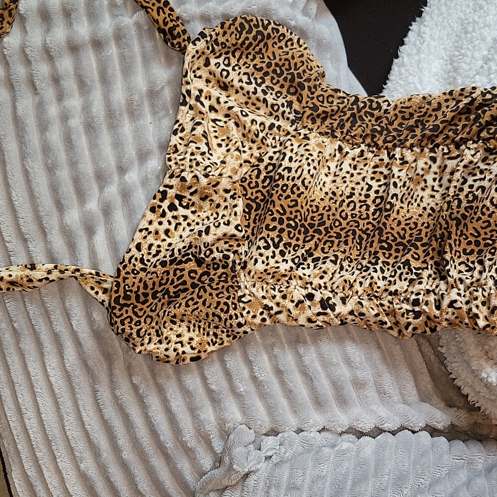 Wiggle style dress leopard prints